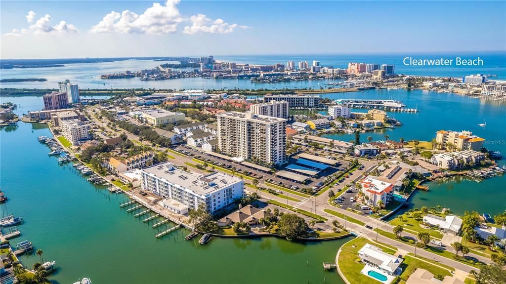 For Sale: $429,000 (2 beds, 2 baths, 1390 Square Feet)