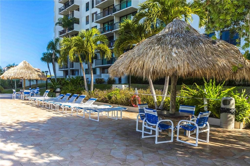For Sale: $429,000 (2 beds, 2 baths, 1390 Square Feet)