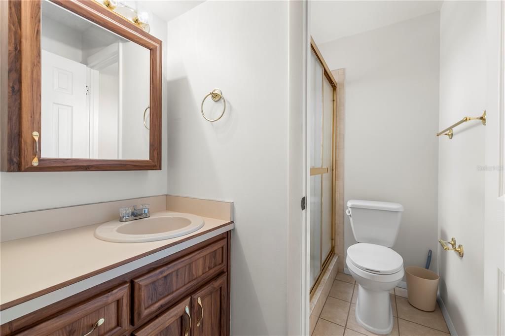 Active With Contract: $369,900 (3 beds, 2 baths, 1481 Square Feet)