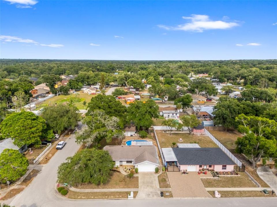 Active With Contract: $369,900 (3 beds, 2 baths, 1481 Square Feet)