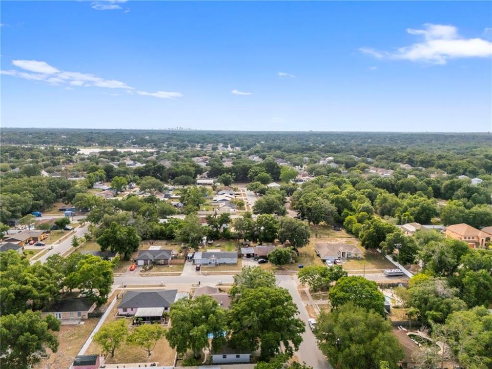 Active With Contract: $369,900 (3 beds, 2 baths, 1481 Square Feet)