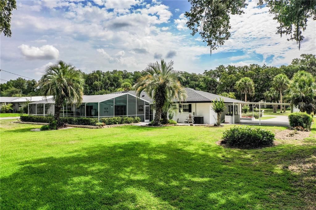 En Venta: $459,000 (3 camas, 3 baños, 2421 Pies cuadrados)