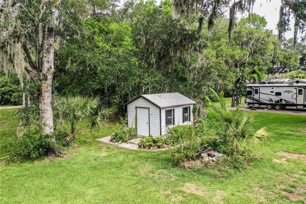 En Venta: $459,000 (3 camas, 3 baños, 2421 Pies cuadrados)