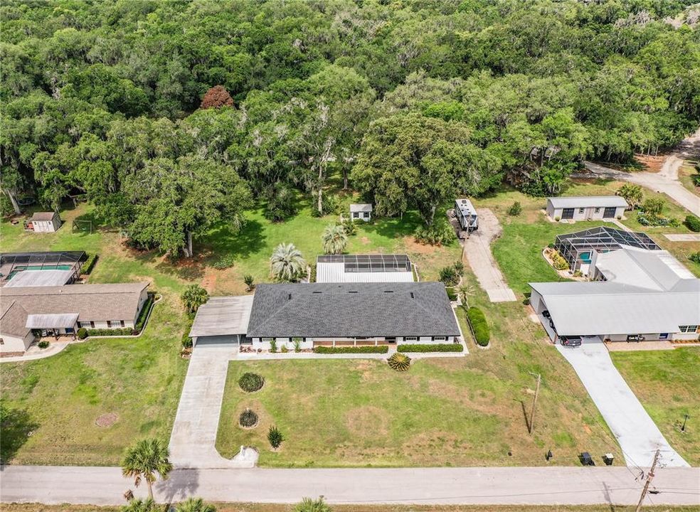 En Venta: $459,000 (3 camas, 3 baños, 2421 Pies cuadrados)