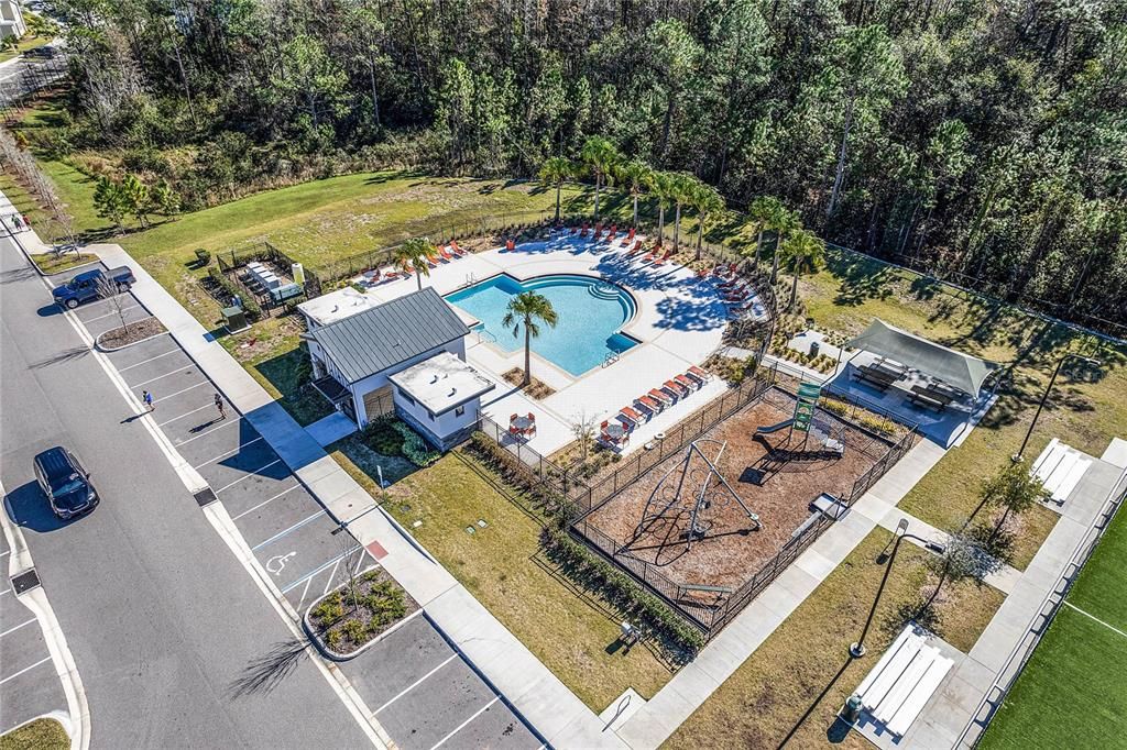 Active With Contract: $525,000 (5 beds, 3 baths, 2425 Square Feet)