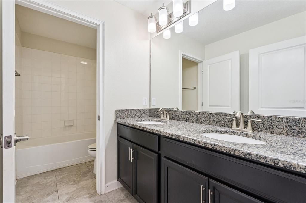 Active With Contract: $525,000 (5 beds, 3 baths, 2425 Square Feet)