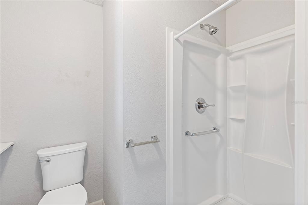 For Sale: $395,250 (3 beds, 3 baths, 1122 Square Feet)