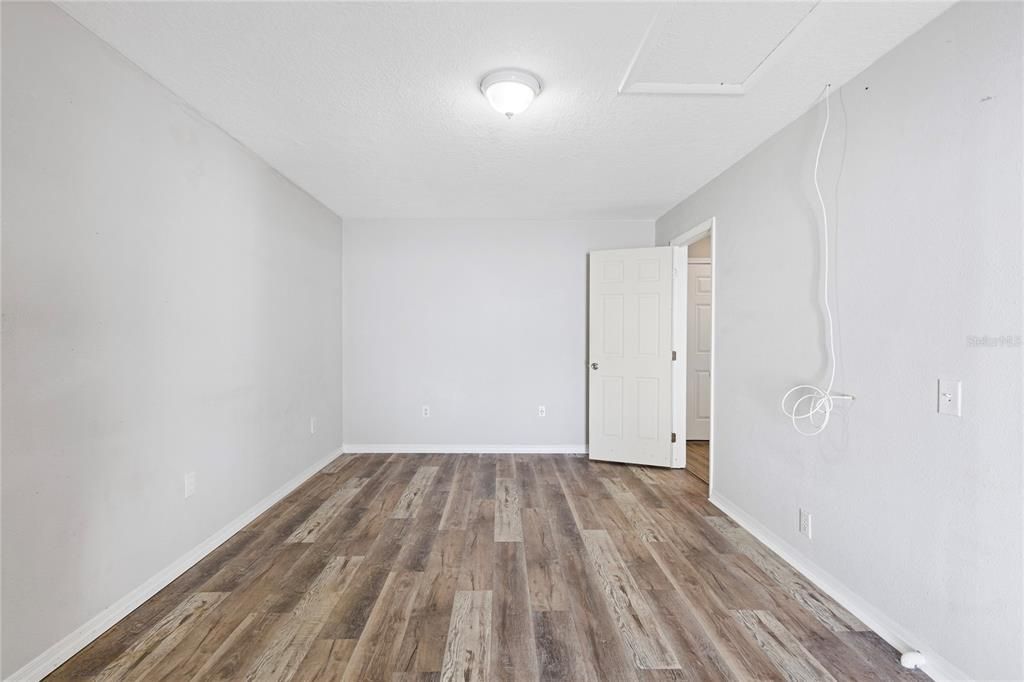 For Sale: $395,250 (3 beds, 3 baths, 1122 Square Feet)