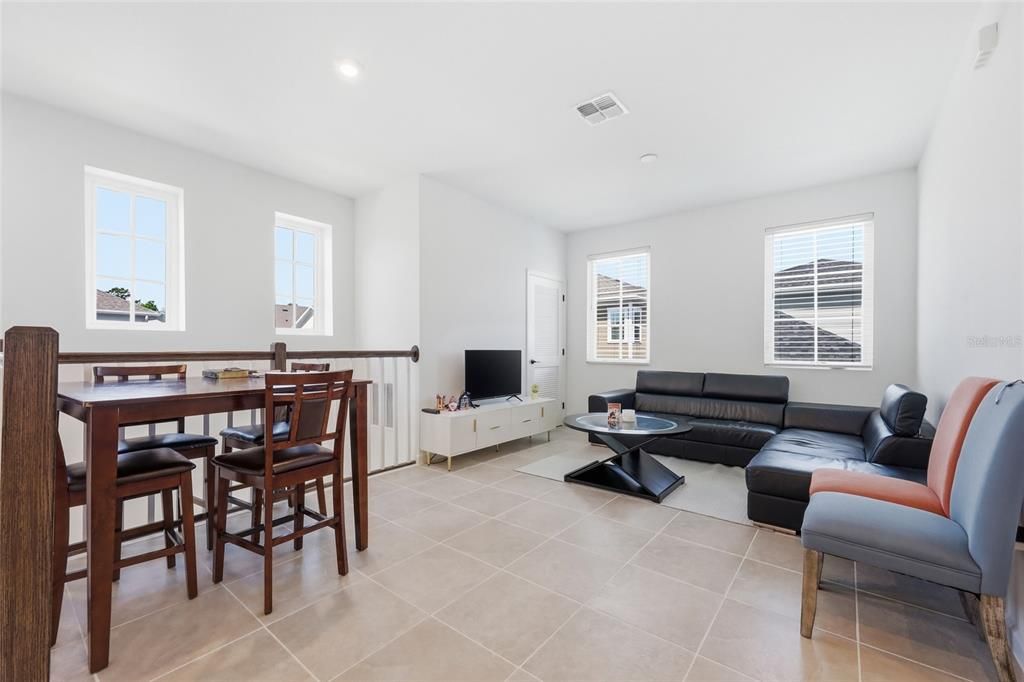 For Sale: $1,450,000 (6 beds, 4 baths, 3816 Square Feet)