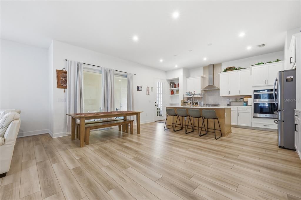 For Sale: $1,450,000 (6 beds, 4 baths, 3816 Square Feet)