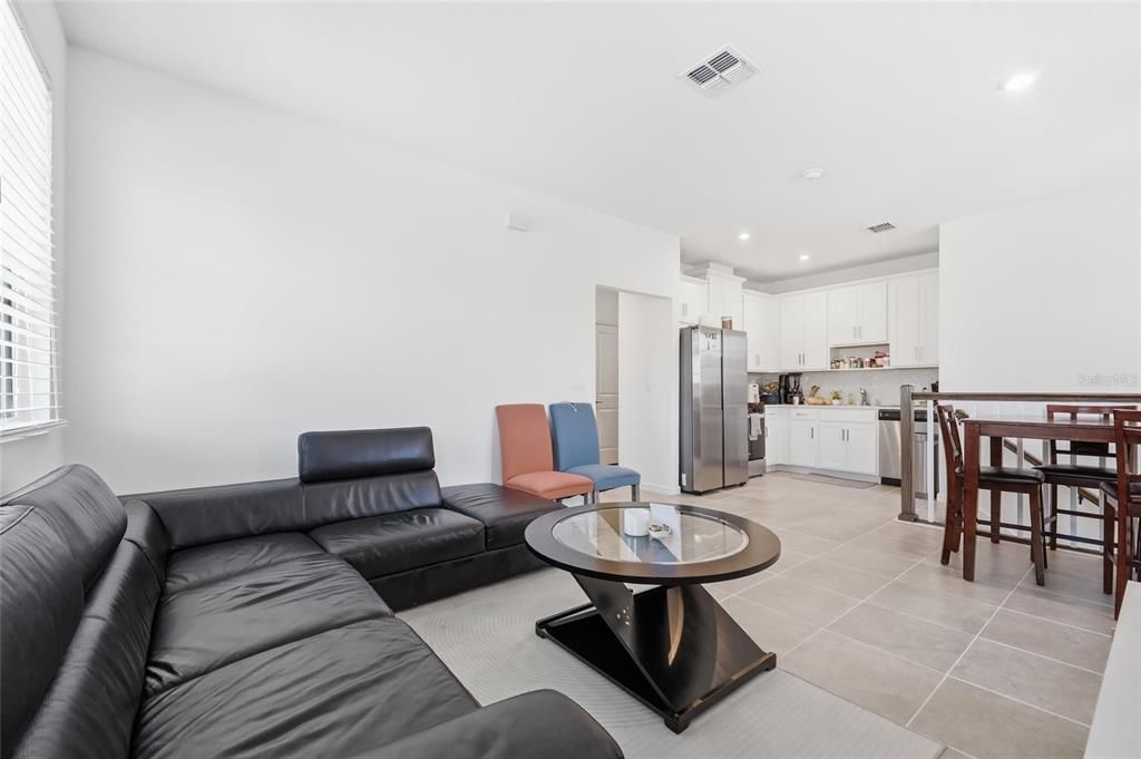 For Sale: $1,450,000 (6 beds, 4 baths, 3816 Square Feet)