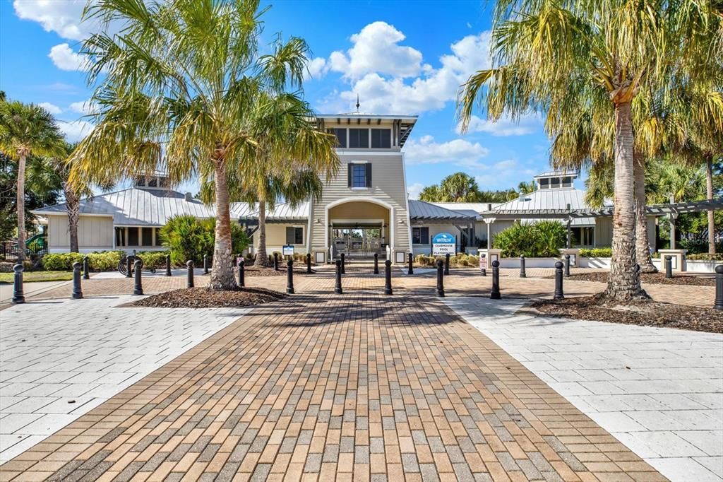 Active With Contract: $375,000 (4 beds, 2 baths, 2046 Square Feet)