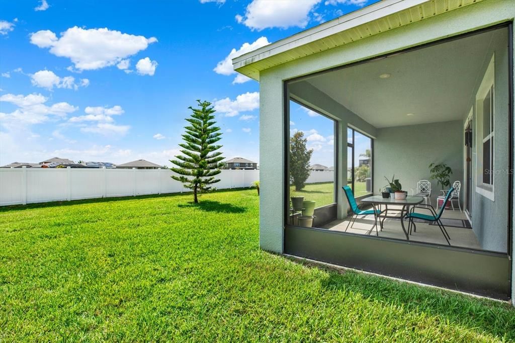 Active With Contract: $375,000 (4 beds, 2 baths, 2046 Square Feet)
