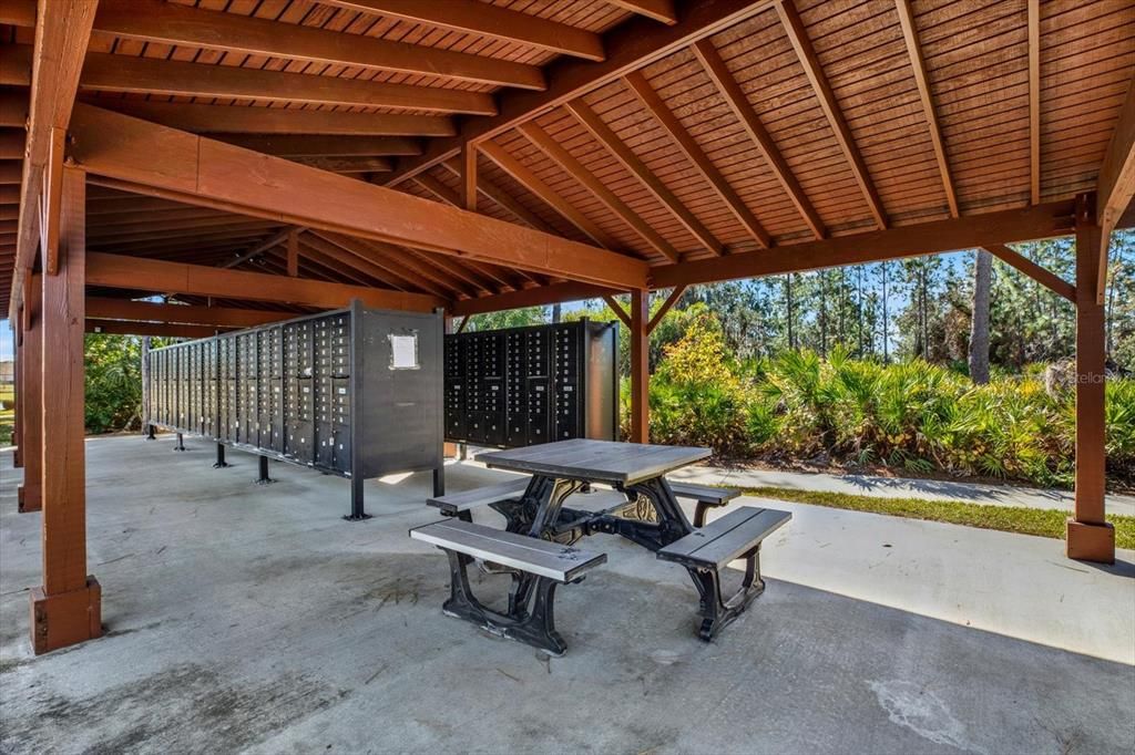 Active With Contract: $375,000 (4 beds, 2 baths, 2046 Square Feet)