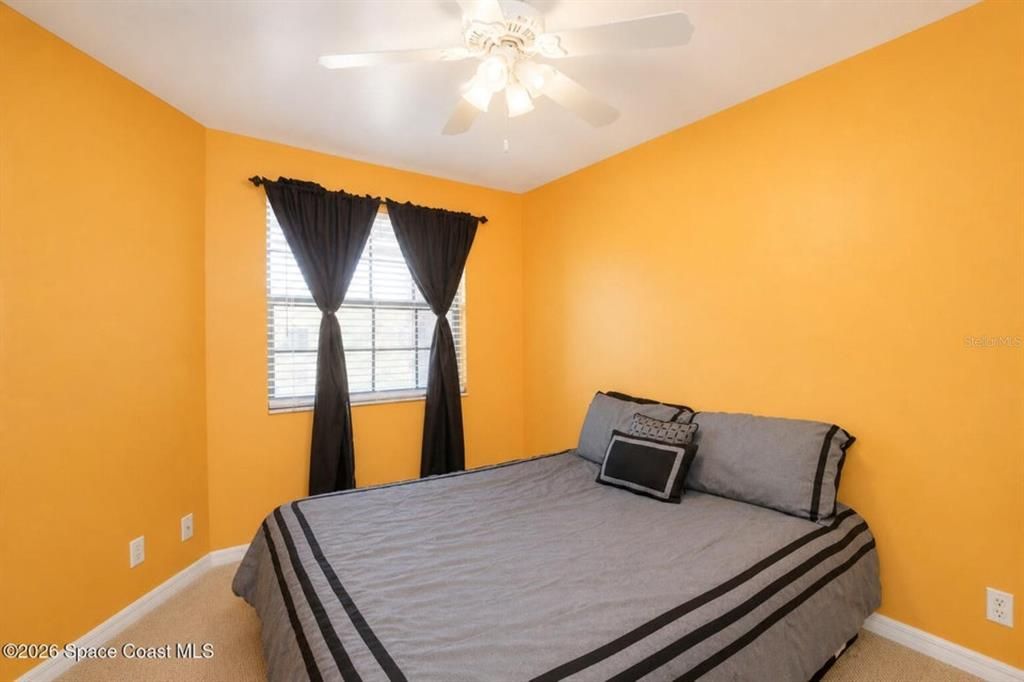 En Venta: $132,500 (2 camas, 2 baños, 915 Pies cuadrados)