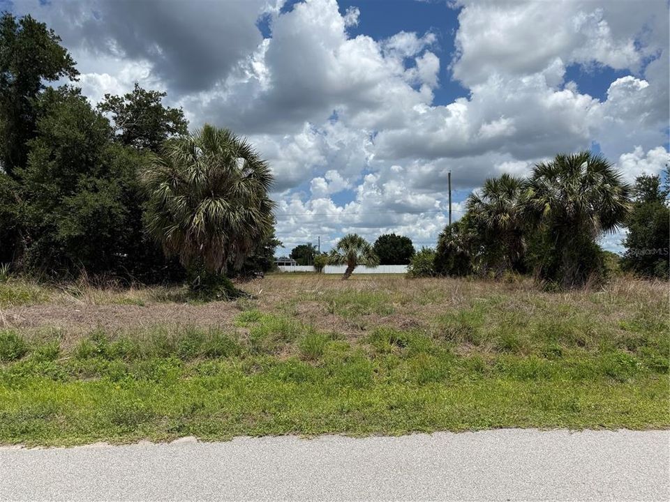 En Venta: $65,000 (0.36 acres)