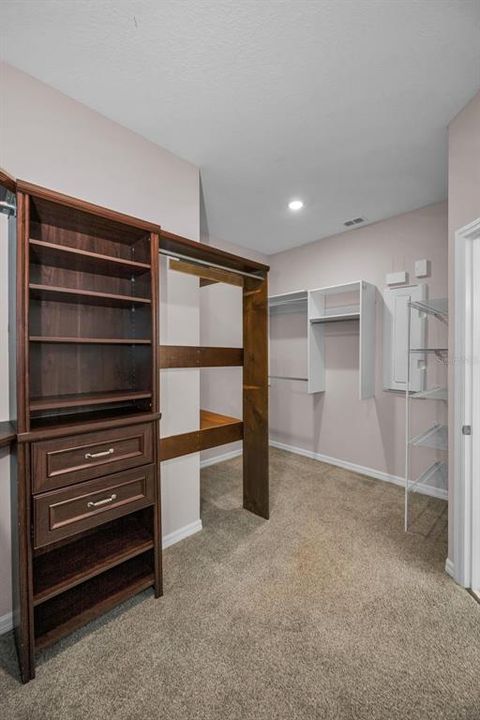 For Sale: $769,000 (4 beds, 3 baths, 3033 Square Feet)