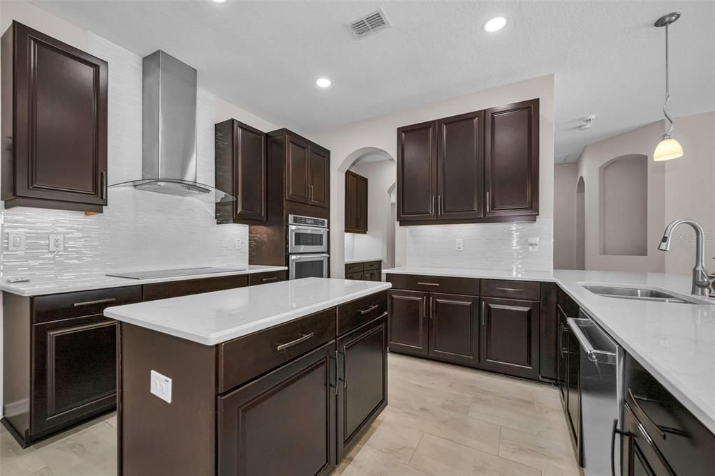 For Sale: $769,000 (4 beds, 3 baths, 3033 Square Feet)
