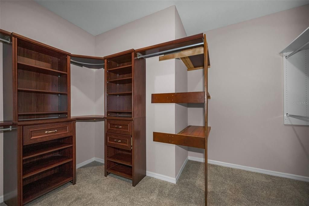 For Sale: $769,000 (4 beds, 3 baths, 3033 Square Feet)