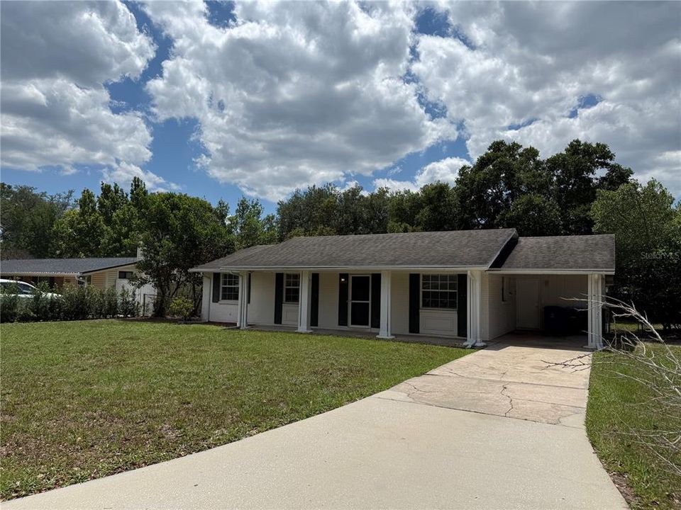 For Sale: $377,880 (3 beds, 2 baths, 1128 Square Feet)