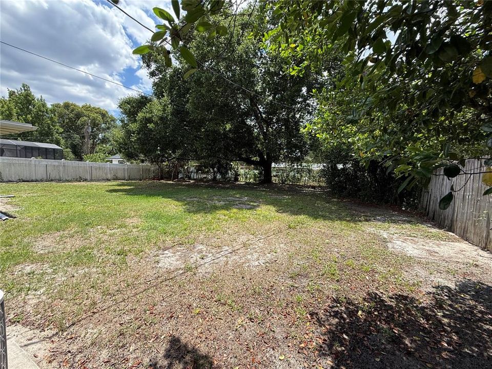 For Sale: $377,880 (3 beds, 2 baths, 1128 Square Feet)