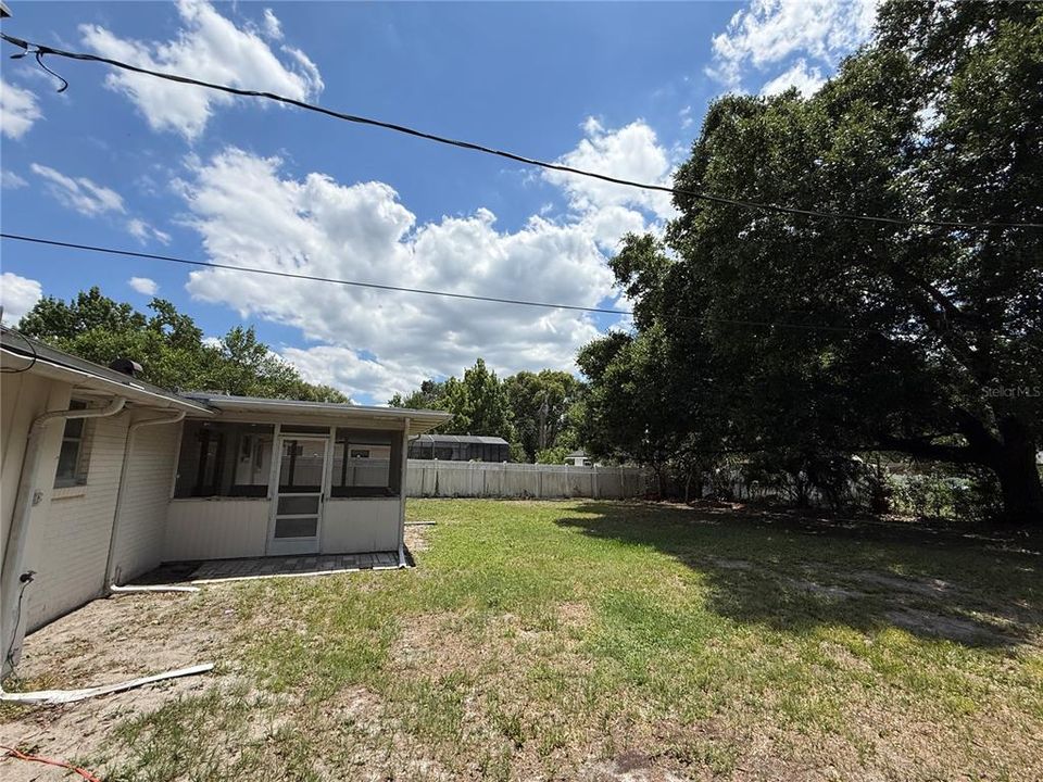 For Sale: $377,880 (3 beds, 2 baths, 1128 Square Feet)