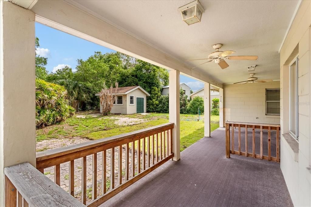 For Sale: $524,900 (4 beds, 2 baths, 2803 Square Feet)