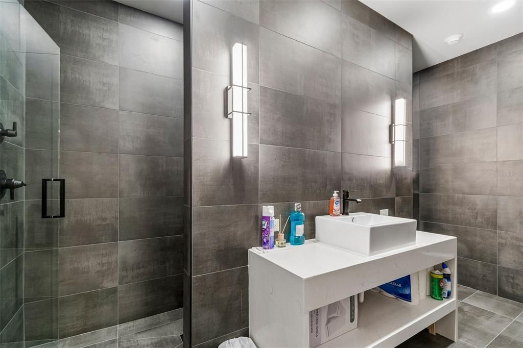 For Sale: $7,500,000 (0 beds, 0 baths, 8335 Square Feet)