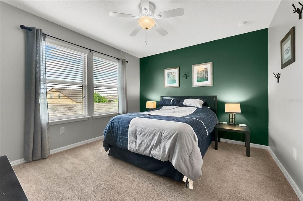 Active With Contract: $2,600 (2 beds, 2 baths, 1752 Square Feet)