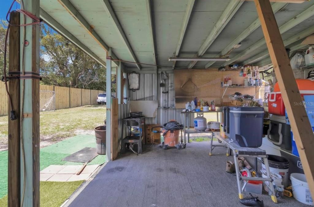 For Sale: $465,000 (5 beds, 3 baths, 1930 Square Feet)