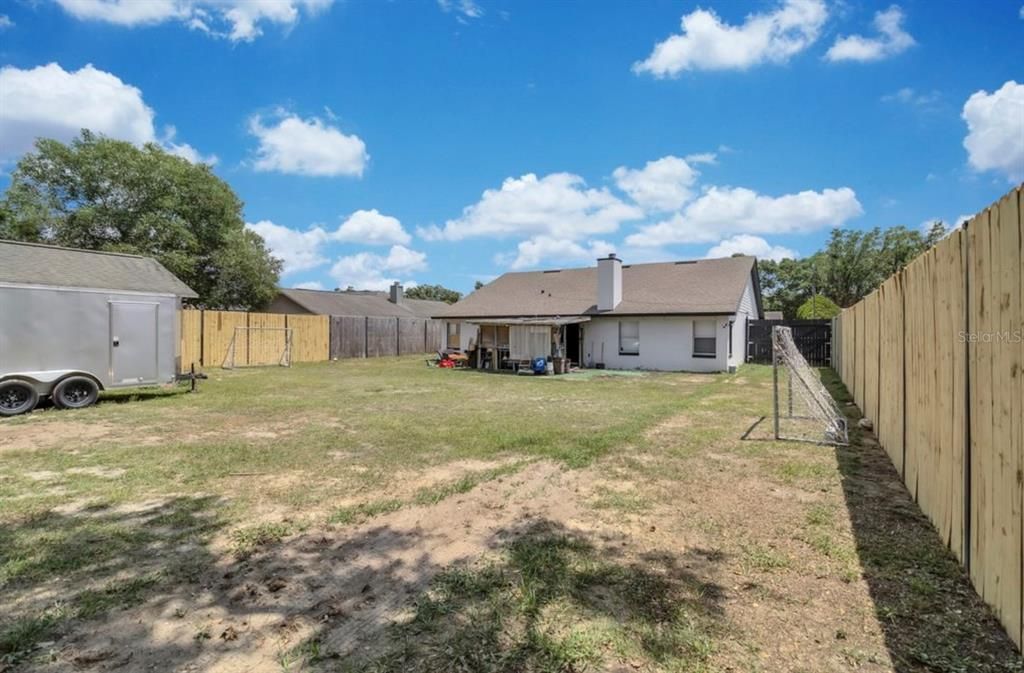 For Sale: $465,000 (5 beds, 3 baths, 1930 Square Feet)