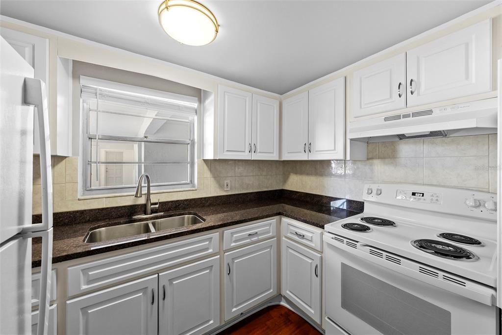 For Sale: $2,650,000 (0 beds, 0 baths, 7976 Square Feet)