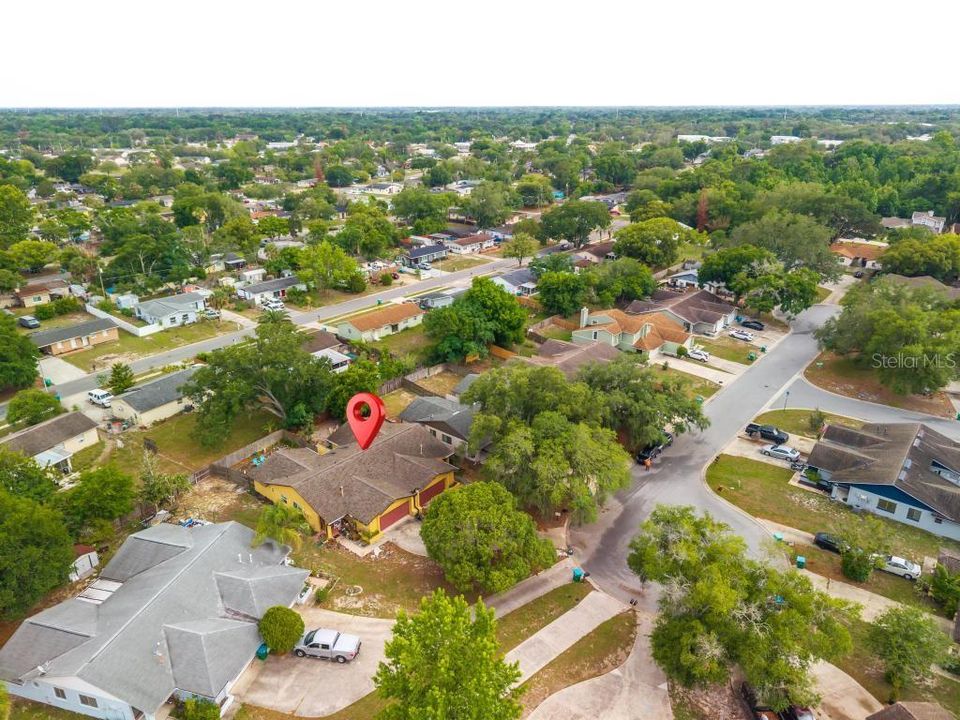 For Sale: $589,900 (6 beds, 4 baths, 2247 Square Feet)