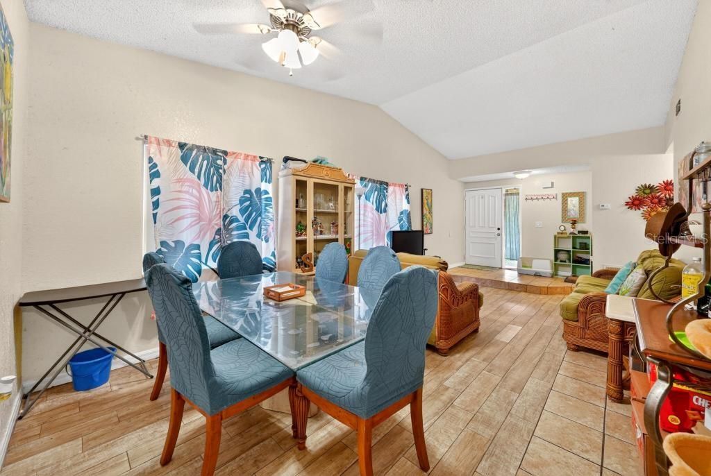 For Sale: $589,900 (6 beds, 4 baths, 2247 Square Feet)