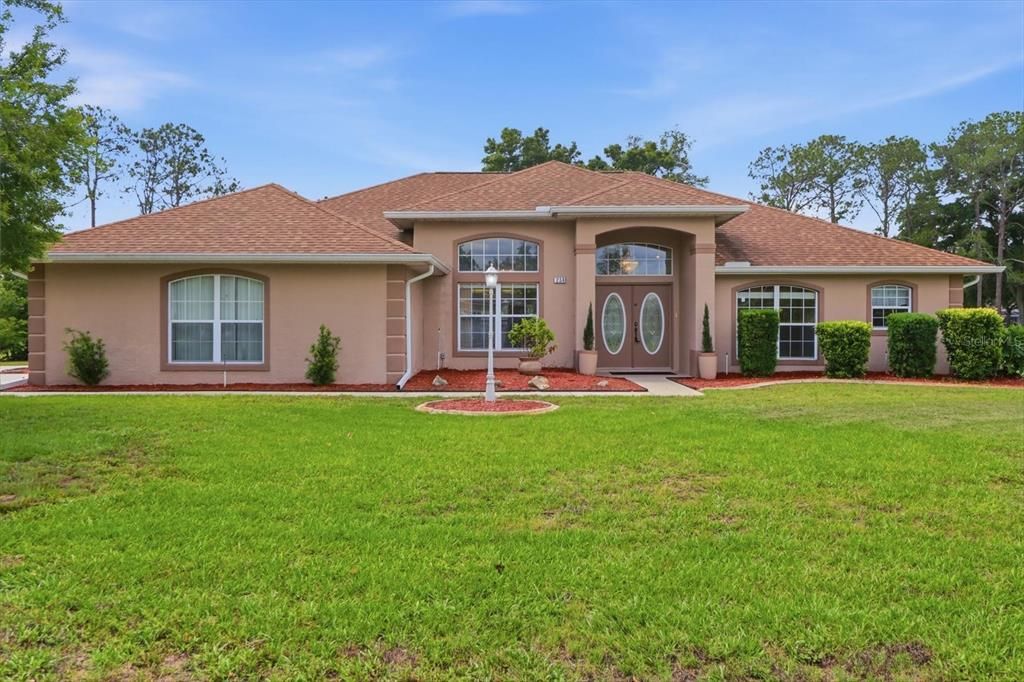 For Sale: $419,900 (3 beds, 2 baths, 2064 Square Feet)