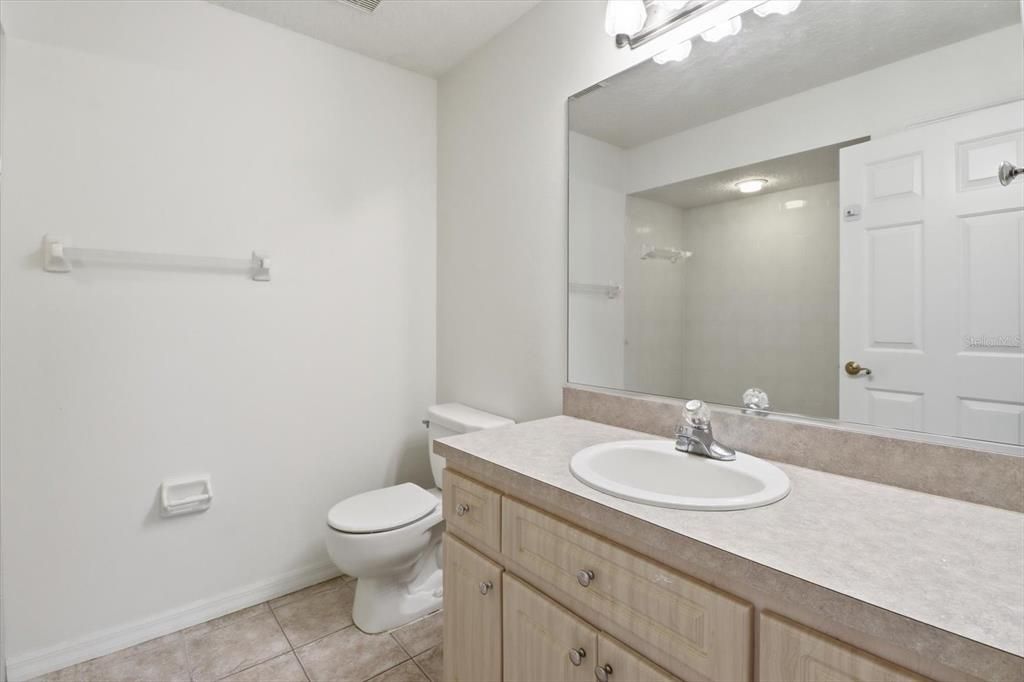 For Sale: $419,900 (3 beds, 2 baths, 2064 Square Feet)
