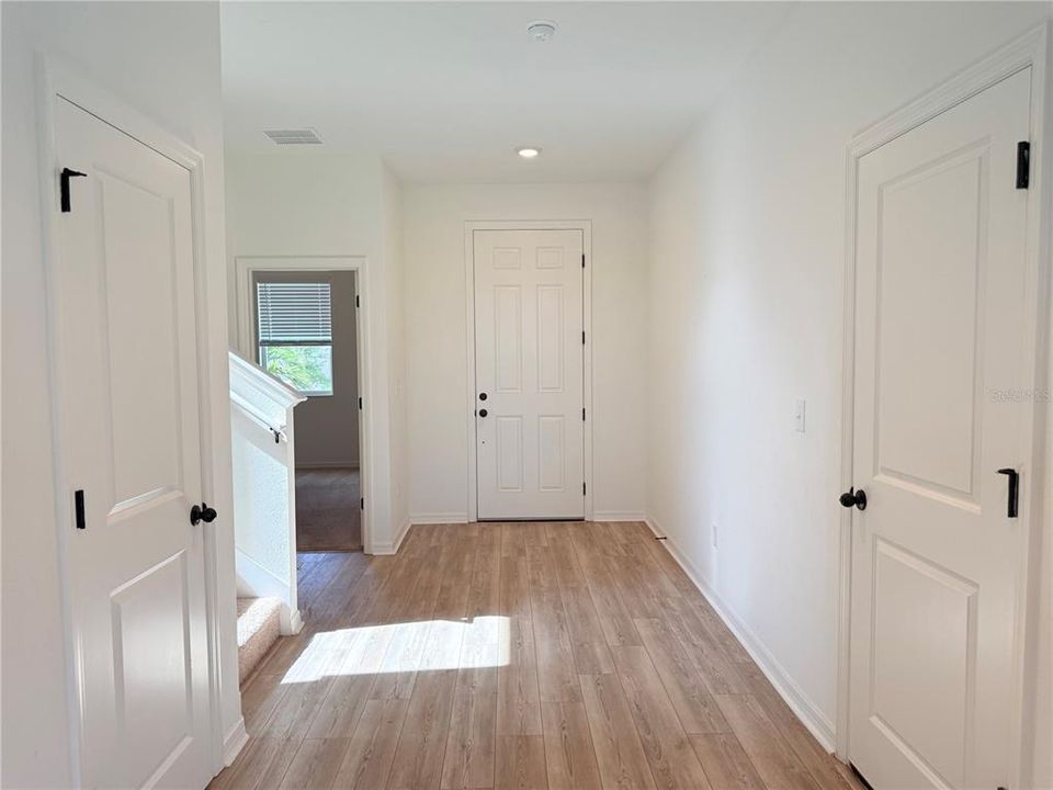For Rent: $2,995 (5 beds, 3 baths, 2557 Square Feet)