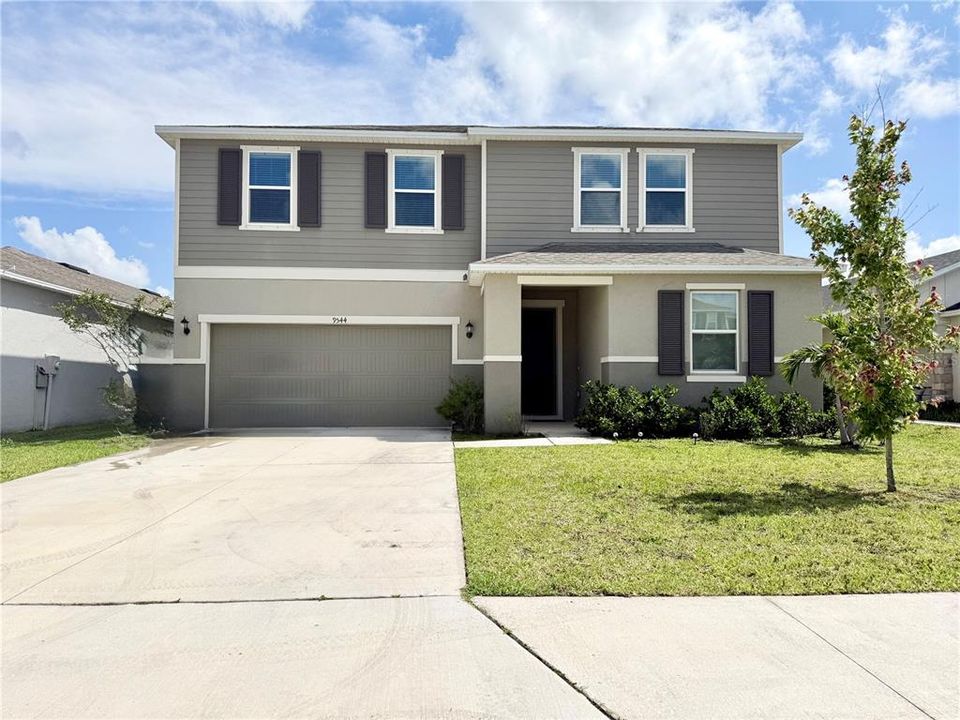 For Rent: $2,995 (5 beds, 3 baths, 2557 Square Feet)