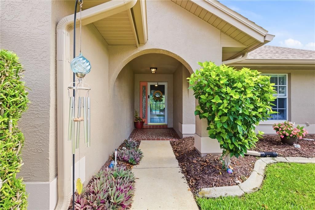 For Sale: $330,000 (2 beds, 2 baths, 1435 Square Feet)