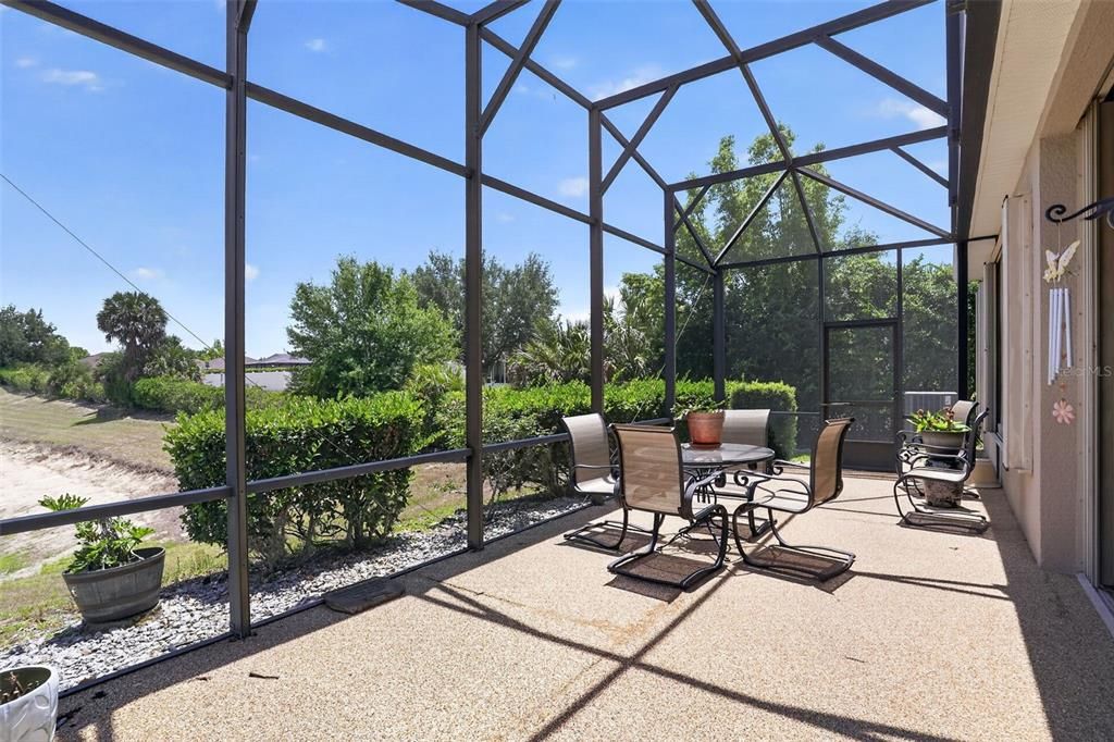 Active With Contract: $289,900 (2 beds, 2 baths, 2188 Square Feet)