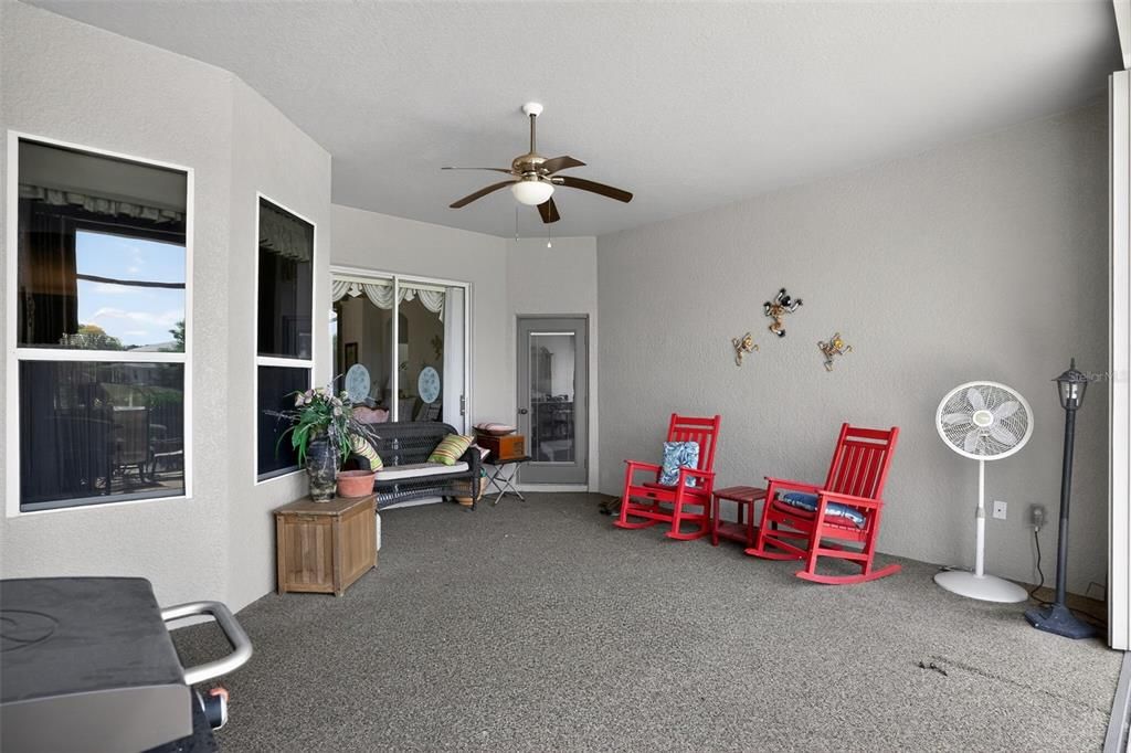 Active With Contract: $289,900 (2 beds, 2 baths, 2188 Square Feet)