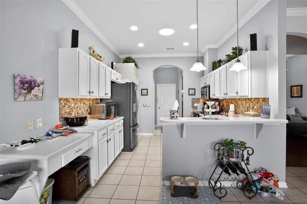 Active With Contract: $289,900 (2 beds, 2 baths, 2188 Square Feet)