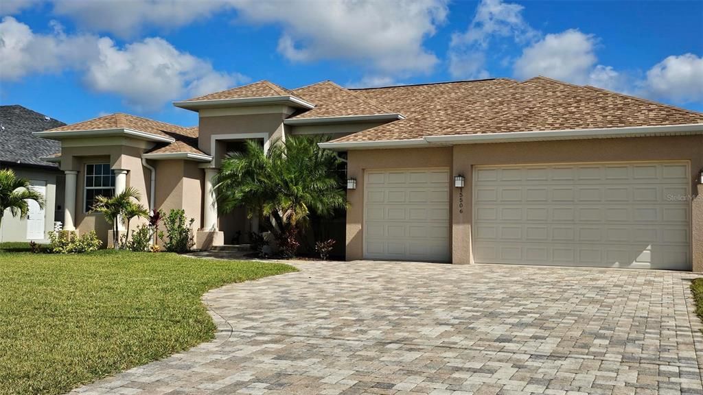 For Rent: $5,700 (3 beds, 2 baths, 2099 Square Feet)
