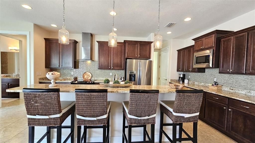 For Rent: $5,700 (3 beds, 2 baths, 2099 Square Feet)