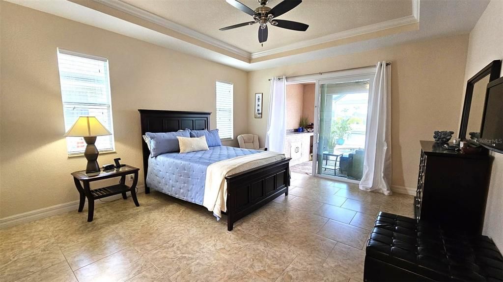 For Rent: $5,700 (3 beds, 2 baths, 2099 Square Feet)