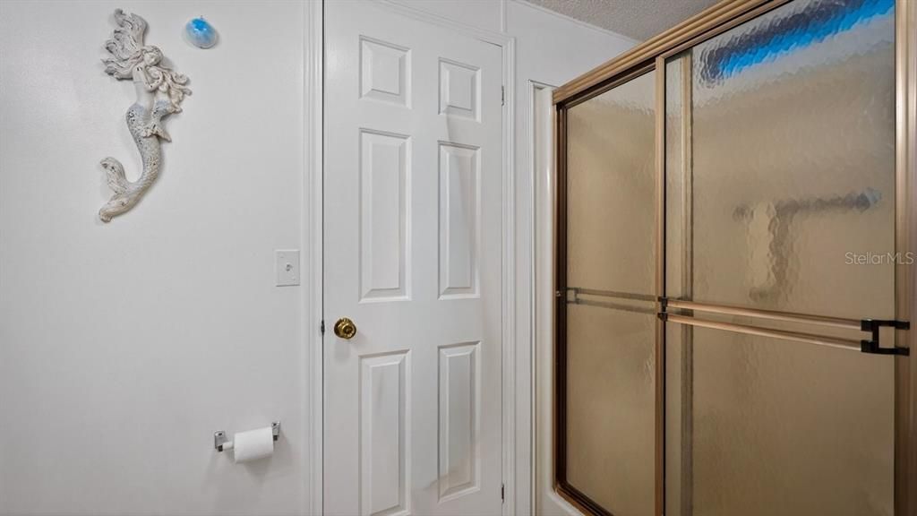 For Sale: $235,000 (3 beds, 2 baths, 1740 Square Feet)