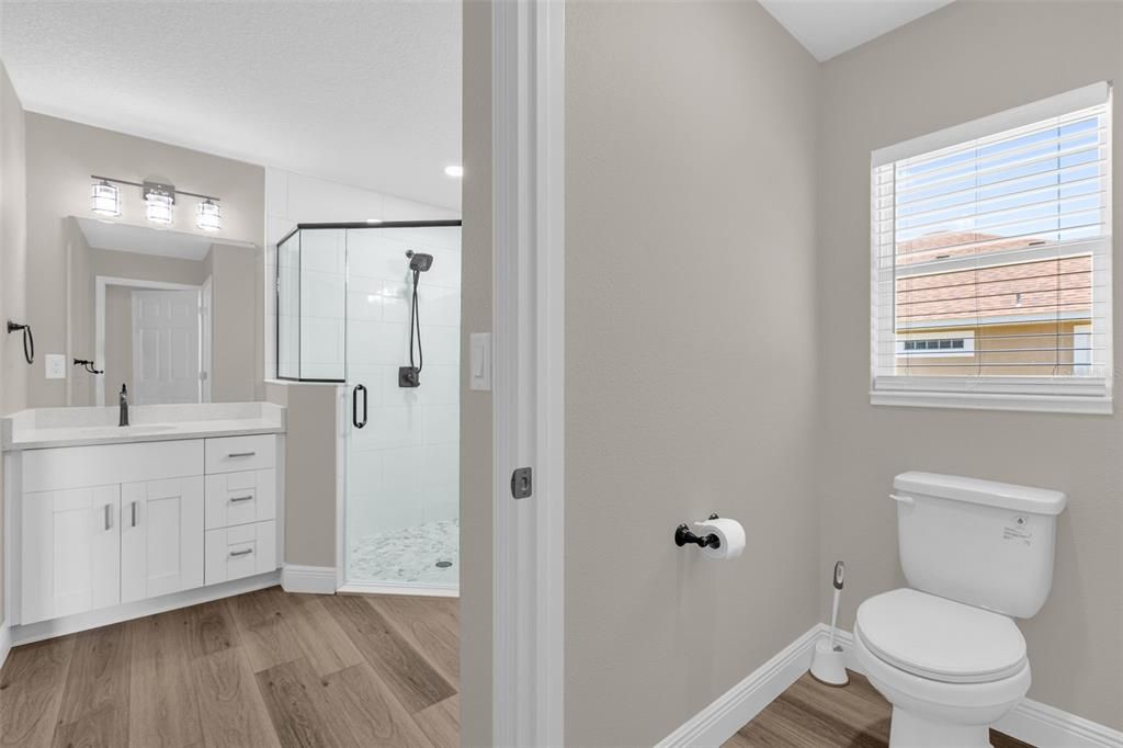 For Rent: $2,300 (3 beds, 2 baths, 1611 Square Feet)