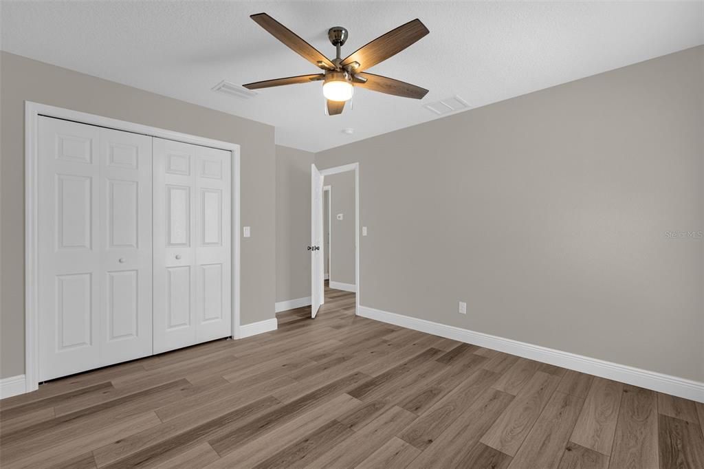 For Rent: $2,300 (3 beds, 2 baths, 1611 Square Feet)