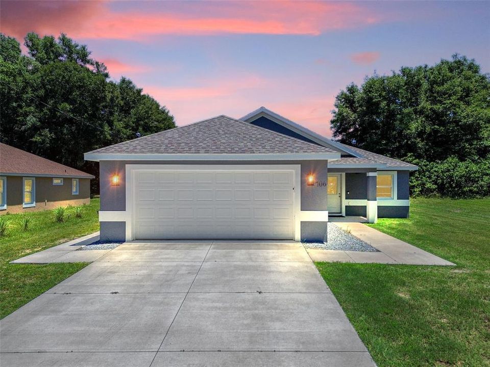For Rent: $2,300 (3 beds, 2 baths, 1611 Square Feet)