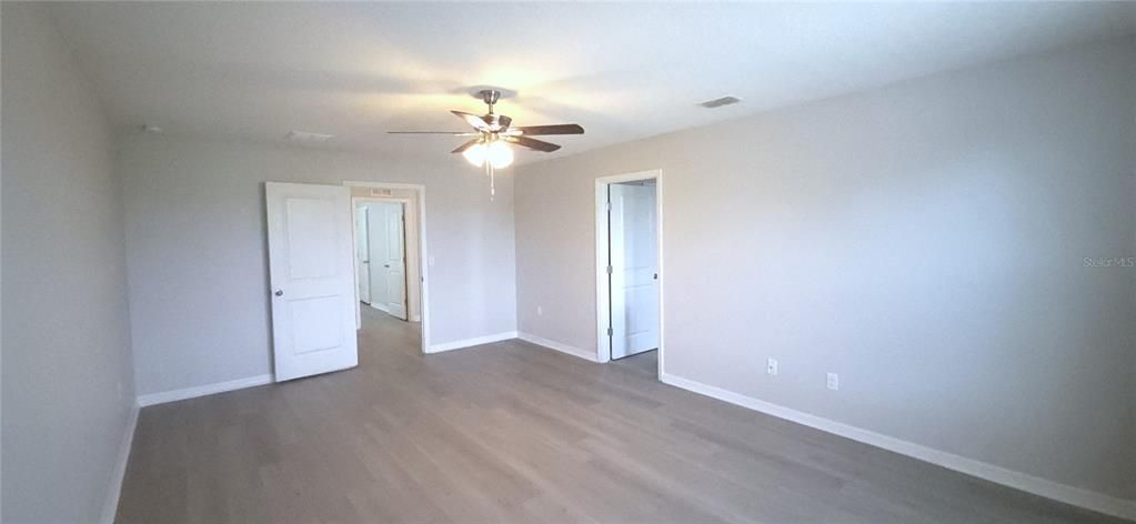 For Sale: $495,500 (5 beds, 3 baths, 2601 Square Feet)